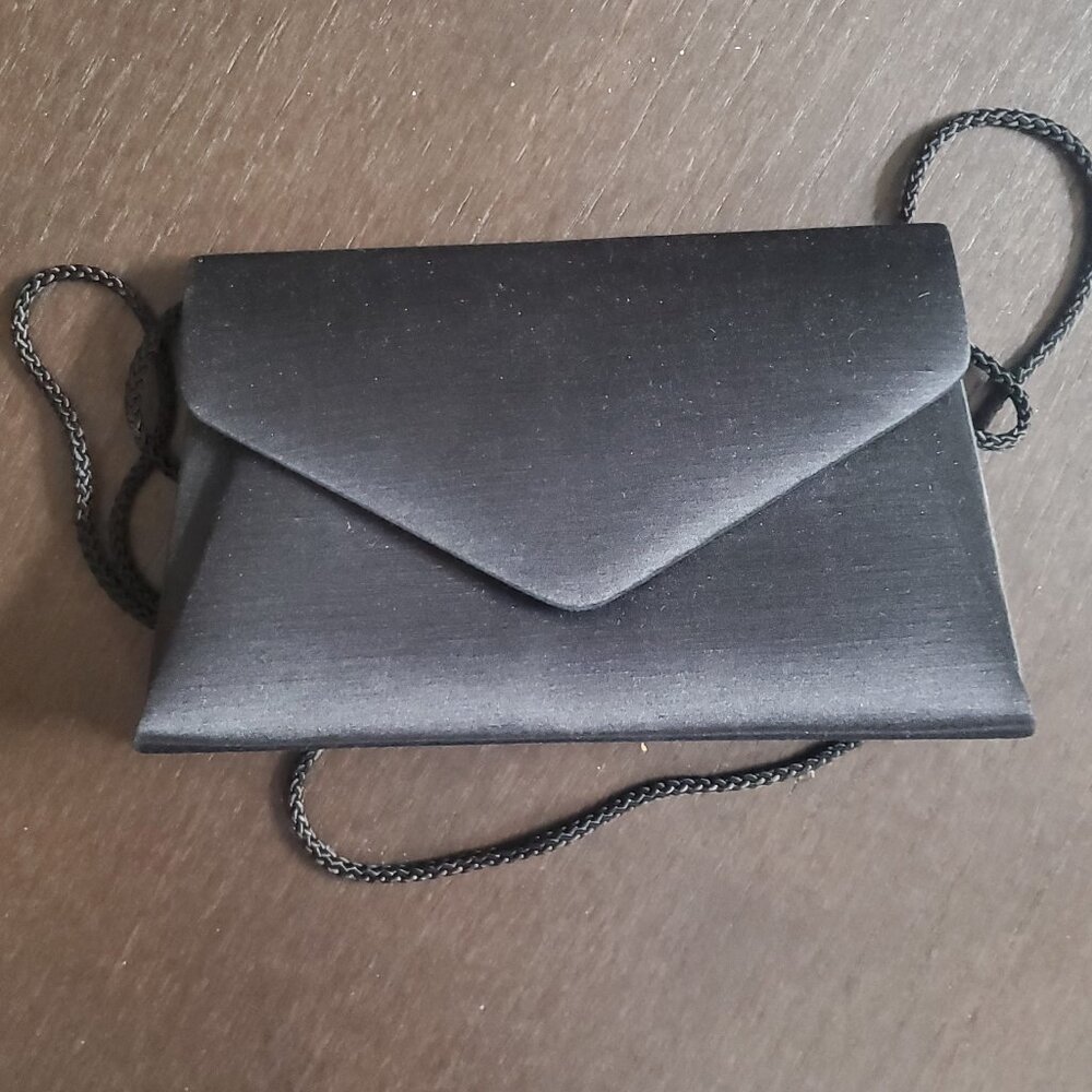 ENVELOPE PURSE CLUTCH Valerie Stevens Crossbody Black